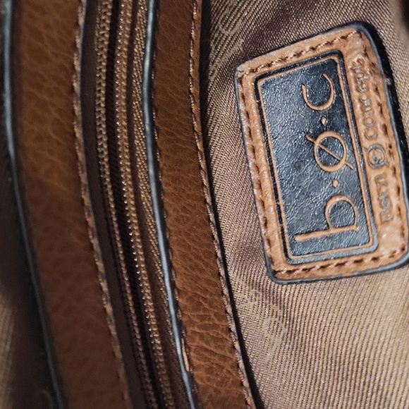 BOC Women's Crossbody Bag - Picture 5 of 8